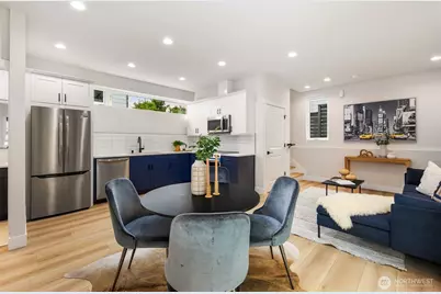 9692 51st Avenue S, Seattle, WA 98118 - Photo 11