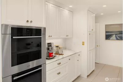 453 McGilvra Boulevard E, Seattle, WA 98112 - Photo 15