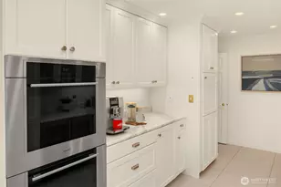 453 McGilvra Blvd E, Seattle, WA 98112 - Photo 15