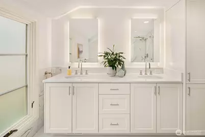 453 McGilvra Boulevard E, Seattle, WA 98112 - Photo 27