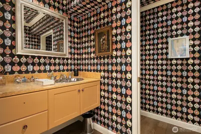 453 McGilvra Boulevard E, Seattle, WA 98112 - Photo 19