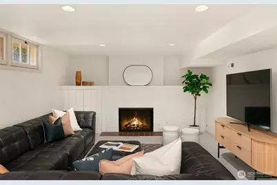 453 McGilvra Boulevard E, Seattle, WA 98112 - Photo 29