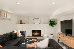 453 McGilvra Blvd E, Seattle, WA 98112 - Photo 29