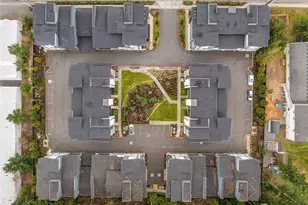 23121 NE 8th St, Sammamish, WA 98074 - Photo 37