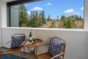 23121 NE 8th St, Sammamish, WA 98074 - Photo 31