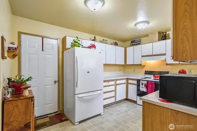 4015 168th Place NE #B, Arlington, WA 98223 - Photo 7