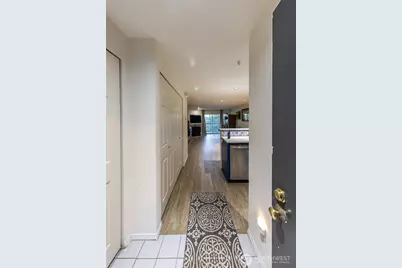 15917 Waynita Way NE #E206, Bothell, WA 98011 - Photo 5