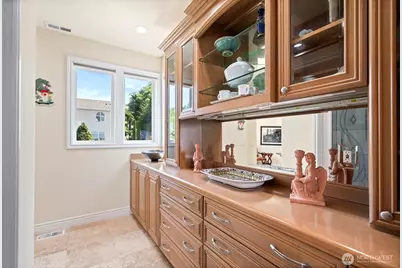 1705 61st Street NE, Tacoma, WA 98422 - Photo 17