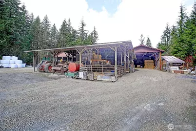 39729 State Route 530 NE, Arlington, WA 98223 - Photo 25