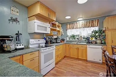 39729 State Route 530 NE, Arlington, WA 98223 - Photo 5