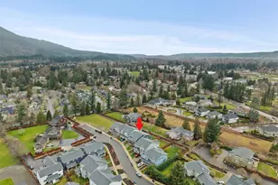 740 SE 8th St, North Bend, WA 98045 - Photo 33