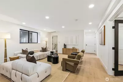 3695 122nd Avenue SE, Bellevue, WA 98006 - Photo 33