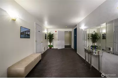 910 34th Street #202, Anacortes, WA 98221 - Photo 17