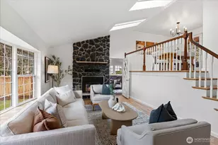 17925 72nd Ave W, Edmonds, WA 98026 - Photo 3