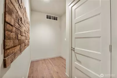 27403 239th Place SE, Maple Valley, WA 98038 - Photo 17