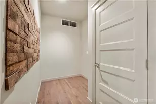 27403 239th Pl SE, Maple Valley, WA 98038 - Photo 17