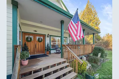 12811 Kapowsin Highlands Drive E, Graham, WA 98338 - Photo 3