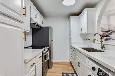 31003 14th Avenue S #A12, Federal Way, WA 98003 - Photo 7