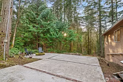 565 NE Ormsby Way, Bremerton, WA 98311 - Photo 29