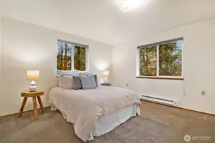 565 NE Ormsby Way, Bremerton, WA 98311 - Photo 21