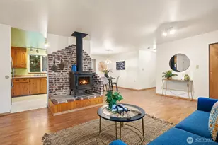 565 NE Ormsby Way, Bremerton, WA 98311 - Photo 13