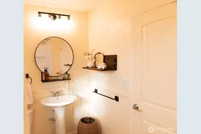 325 Almira Avenue, Connell, WA 99326 - Photo 11