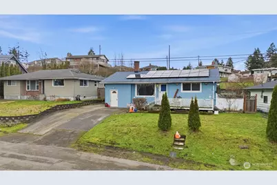 232 Bridgeway, Everett, WA 98201 - Photo 1