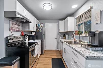 10221 -10223 146th Street E #10221, Puyallup, WA 98374 - Photo 19