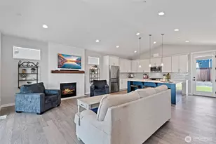 4009 60th Ave NE, Marysville, WA 98270 - Photo 13