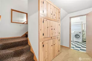 1058 NE 106th St, Seattle, WA 98125 - Photo 15