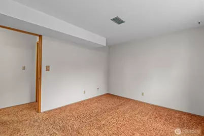 32118 10th Avenue S, Federal Way, WA 98003 - Photo 23