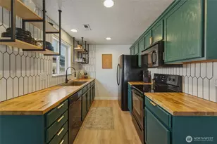 1203 Southwest Carver Street, College Place, WA 99324 - Photo 7