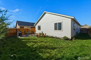 1203 Southwest Carver Street, College Place, WA 99324 - Photo 21