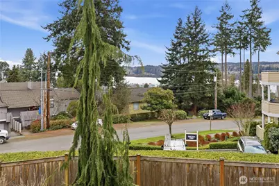 26425 Pennsylvania Avenue NE #14, Kingston, WA 98346 - Photo 3