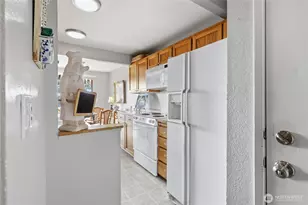 26425 Pennsylvania Ave NE, Kingston, WA 98346 - Photo 13