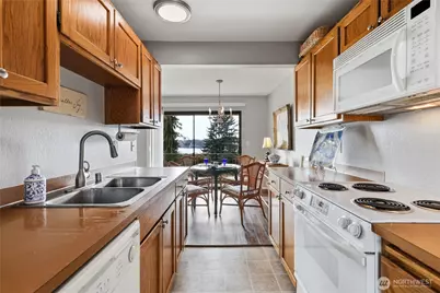 26425 Pennsylvania Avenue NE #14, Kingston, WA 98346 - Photo 11