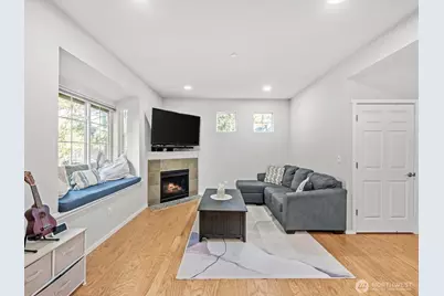 20734 76th Avenue W #D, Edmonds, WA 98026 - Photo 13