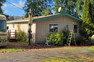 208 Burma Rd, Castle Rock, WA 98611 - Photo 3