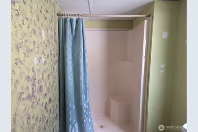 208 Burma Road, Castle Rock, WA 98611 - Photo 15