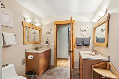 251 Kachess River Road, Easton, WA 98925 - Photo 9