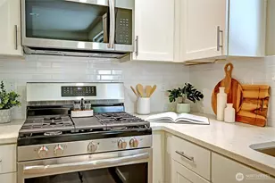 2801 Huckleberry Ln, Camano Island, WA 98282 - Photo 21