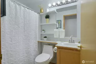 3706 48th Street Ct NW, Gig Harbor, WA 98335 - Photo 13