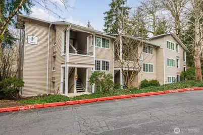 10016 NE 120th Lane #F201, Kirkland, WA 98034 - Photo 1