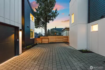 3806 42nd Avenue SW, Seattle, WA 98116 - Photo 17