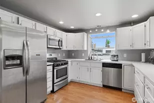 11112 9th Ct S, Tacoma, WA 98444 - Photo 13