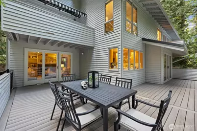 13619 NE 28th St, Bellevue, WA 98005 - Photo 13