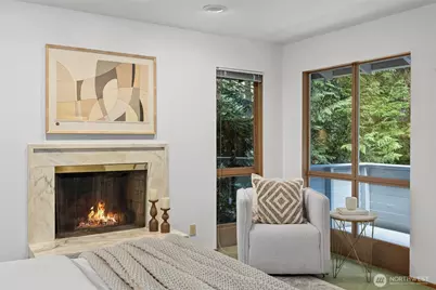 13619 NE 28th St, Bellevue, WA 98005 - Photo 21