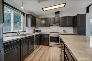 5304 343rd St E, Eatonville, WA 98328 - Photo 15