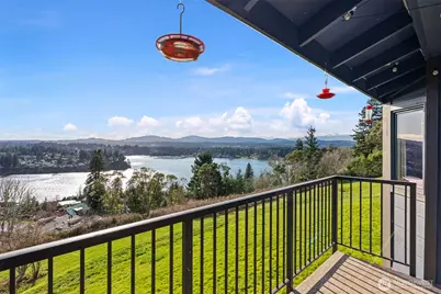 3330 Narrows View Lane NE #201, Bremerton, WA 98310 - Photo 25