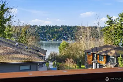 11087 SE 62nd Place, Bellevue, WA 98006 - Photo 3